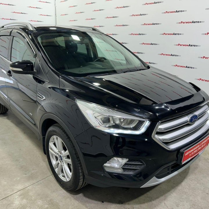 Ford Kuga, 2017