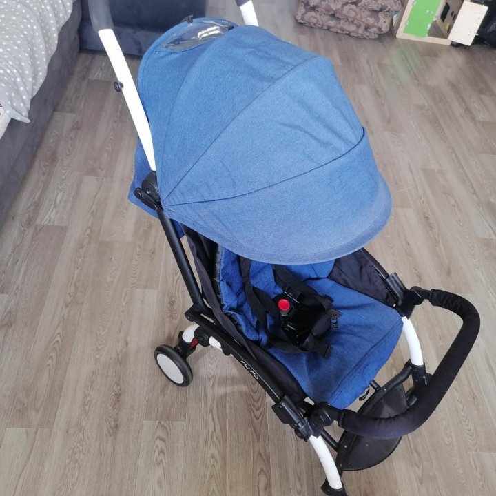 Прогулочная коляска yoya