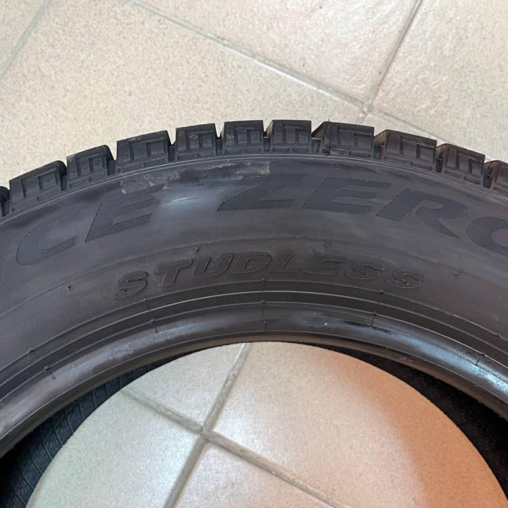 Pirelli WIceFR 185/65 R15 92T