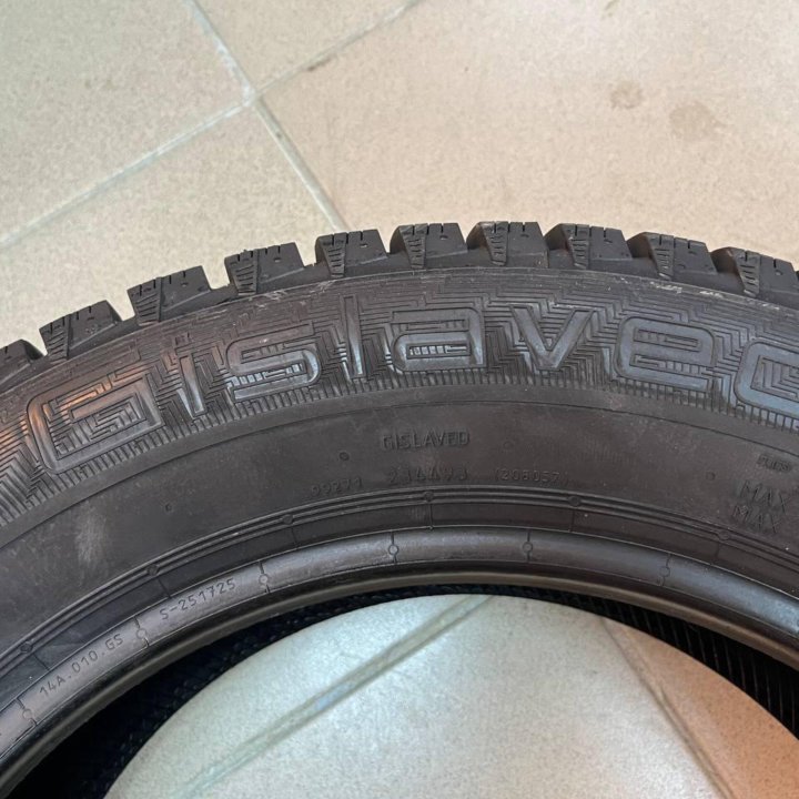 Gislaved Nord Frost 200 185/65 R15 92T