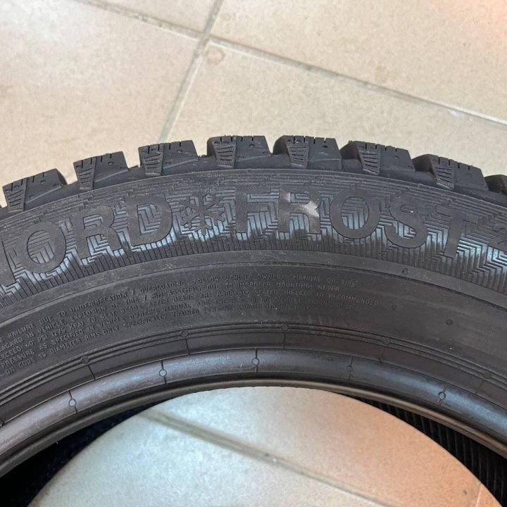 Gislaved Nord Frost 200 185/65 R15 92T