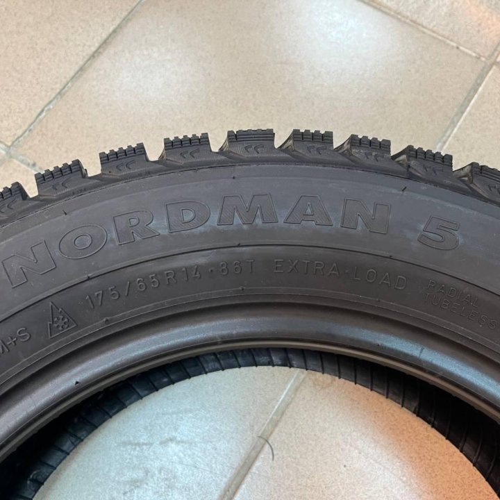 Ikon Nordman 5 175/65 R14 86T