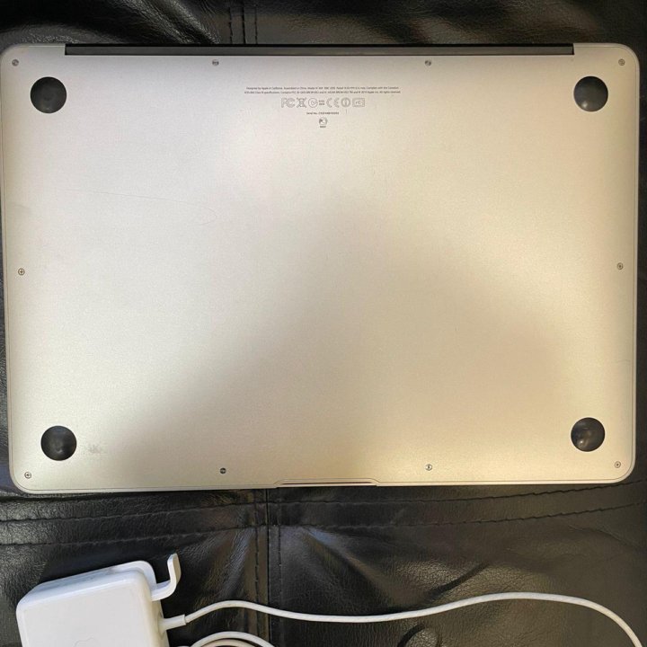 MacBook Air13-inch
