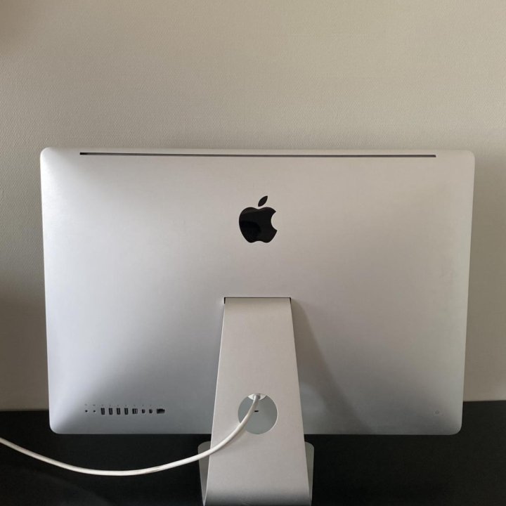 Apple iMac 27 2011 года