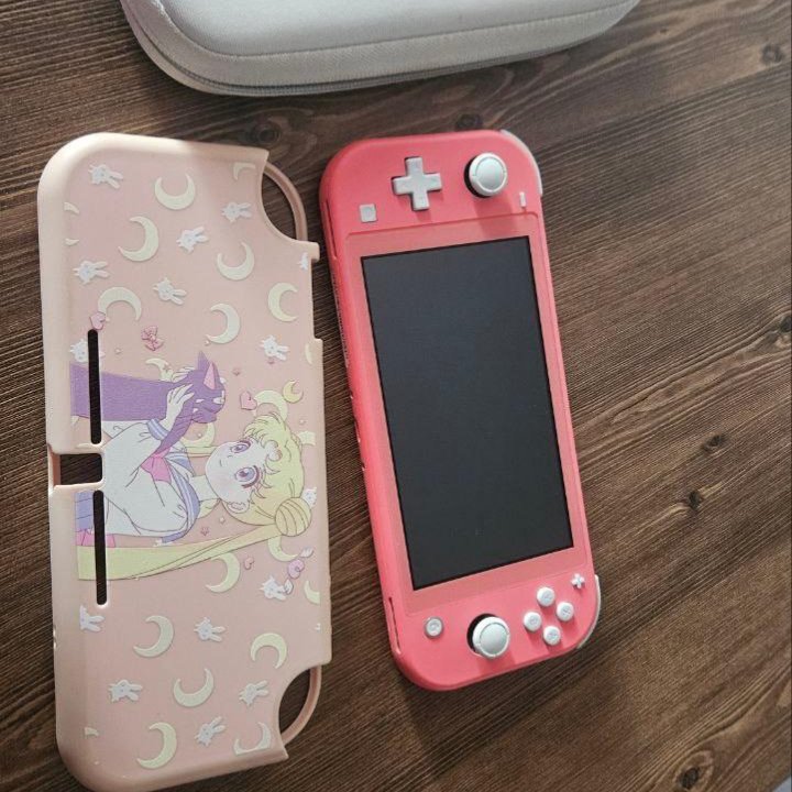 Продам Nintendo Switch Lite