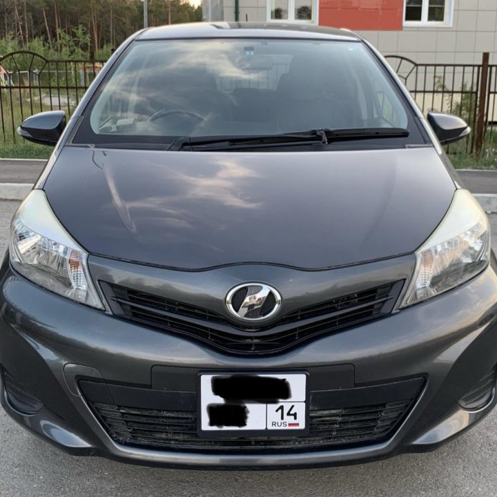 Toyota Vitz, 2012