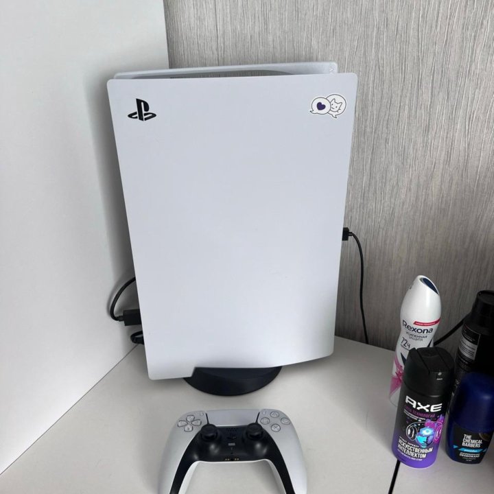 Консоль Sone Playstation 5 / 825 ГБ / C дисководом