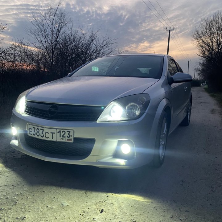 Opel Astra GTC, 2007