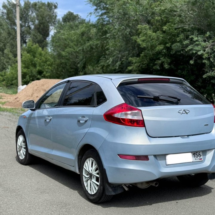Chery Very, 2013