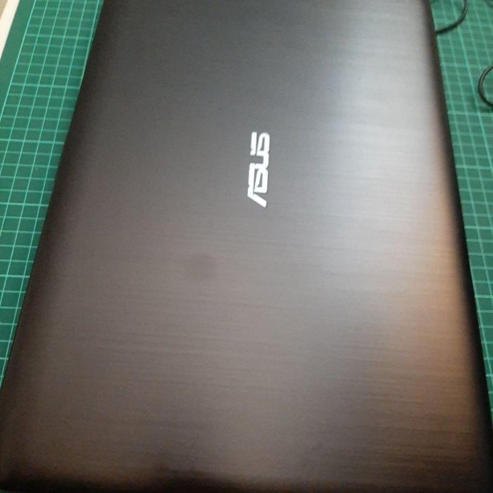 Ноутбук Asus