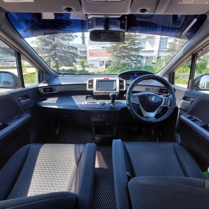 Honda Freed, 2012