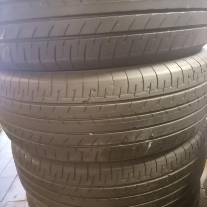 Yokohama BluEarth-GT AE-51 205/65 R16