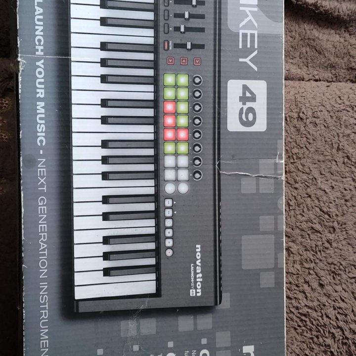 Midi-Клавиатура Novation Launchkey 49