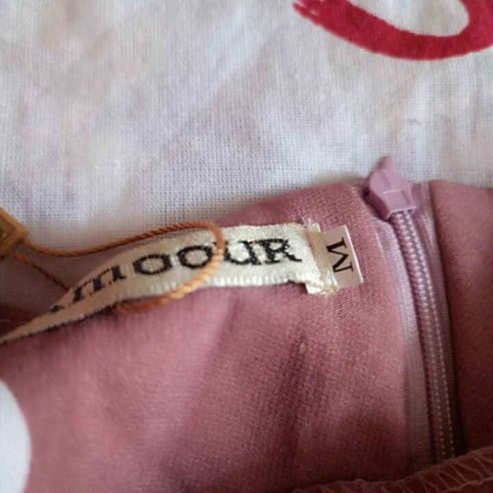 Платье в горошек