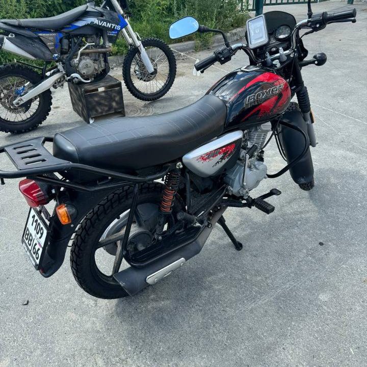 Bajaj Boxer 125