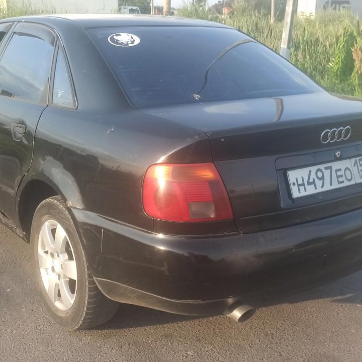 Audi A4, 1996