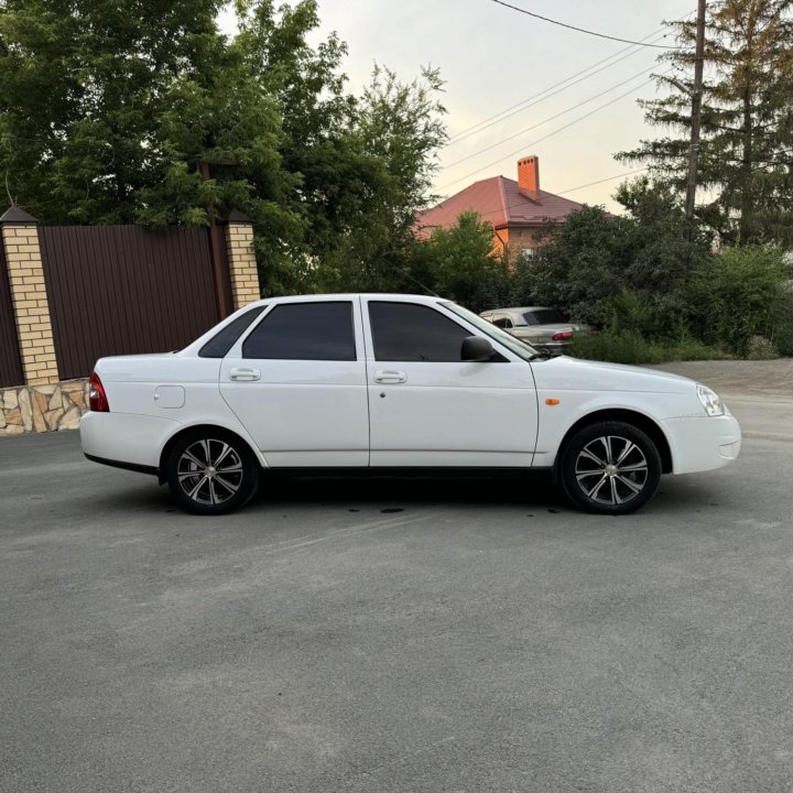 ВАЗ (Lada) Priora, 2015