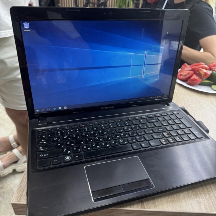 Надёжный Lenovo G580 Core i5/4/320/1gb/15.6”