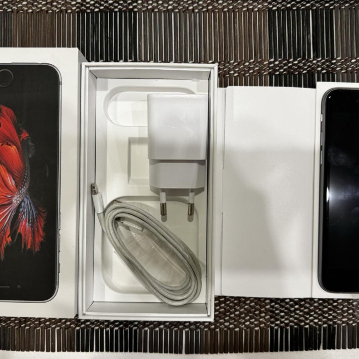 Продам iPhone 6s 32gb (ростест)