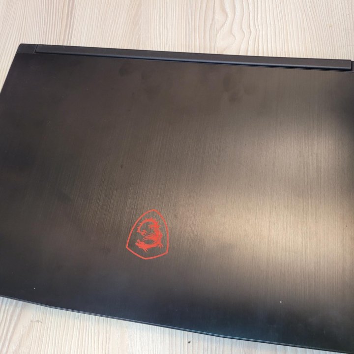 MSi GL63