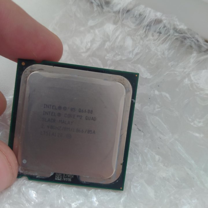 Intel Quad 6600 OEM, 4 ядре, 2.4 GHz - LGA 775