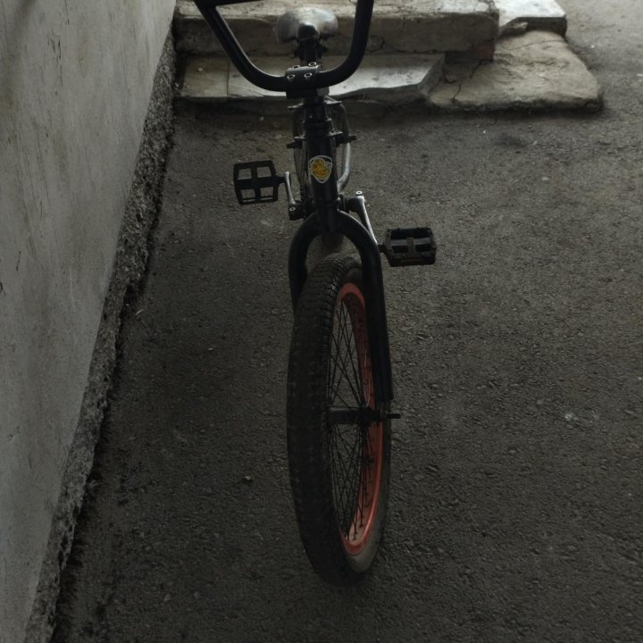 Продам велик BMX.