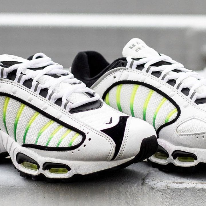 Кроссовки NIKE AIR MAX TAILWIND IV OG 