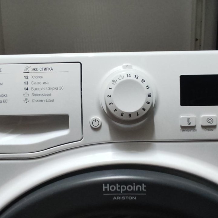 Стиральная машина Hotpoint ariston