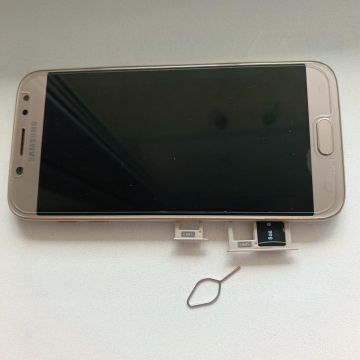 Самсунг Galaxy J5 Pro, 2017