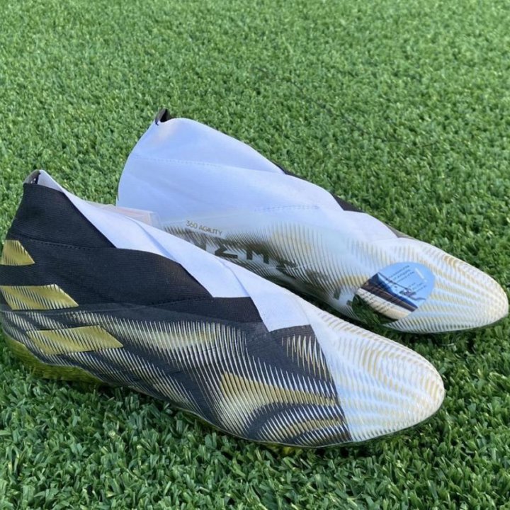 Бутсы Adidas Nemeziz