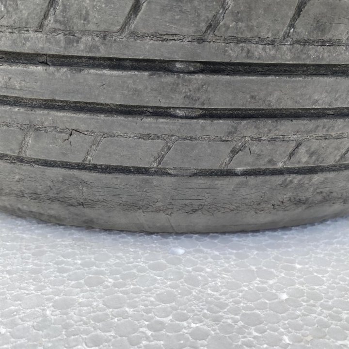 Летние шины Yokohama 175/65 R15