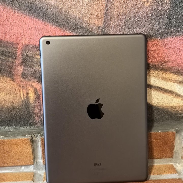 IPad 8 128 gb WiFi