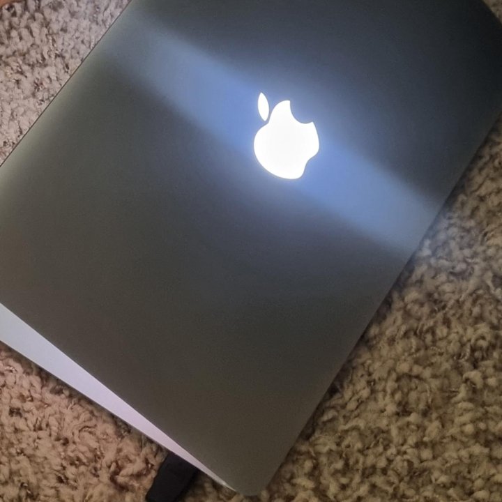 Apple MacBook Pro 13 (Late 2013) macOS Catalina