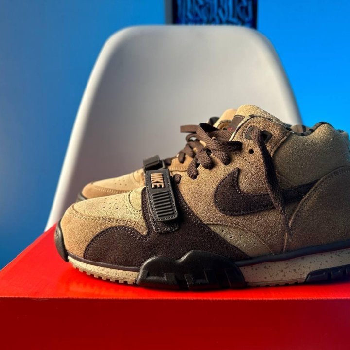 Кроссовки Nike Air Trainer