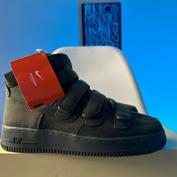 Кроссовки Nike Air Force 1 x Billie Eilish