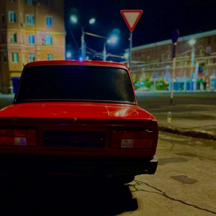 ВАЗ (Lada) 2105, 1990