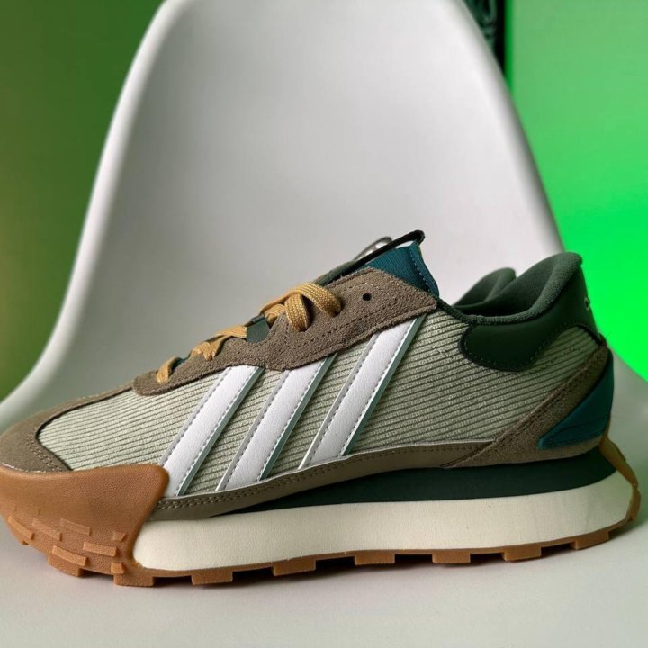 Кроссовки ADIDAS FUTRO MIXR