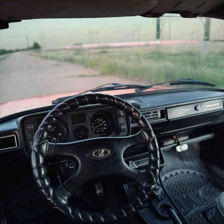 ВАЗ (Lada) 2105, 1990