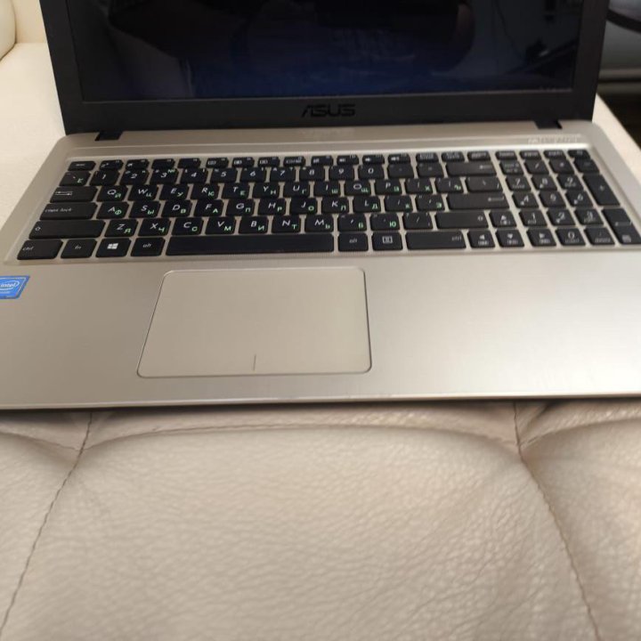 ASUS X540, с 128gb SSD, 4gb, INTEL N3050