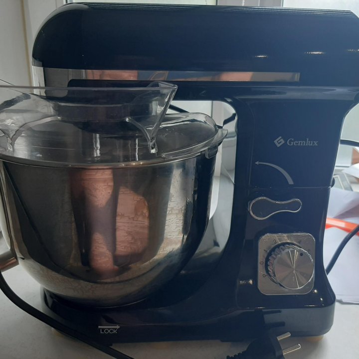 Миксер планетарный