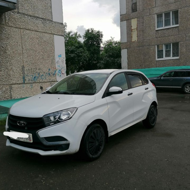 ВАЗ (Lada) XRAY, 2017