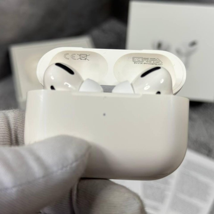 Наушники airpods pro с шумоподавлением