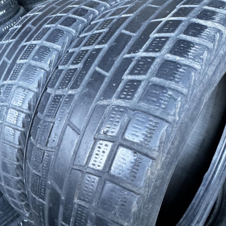 205/55 R16 Yokohama Ice Guard IG30