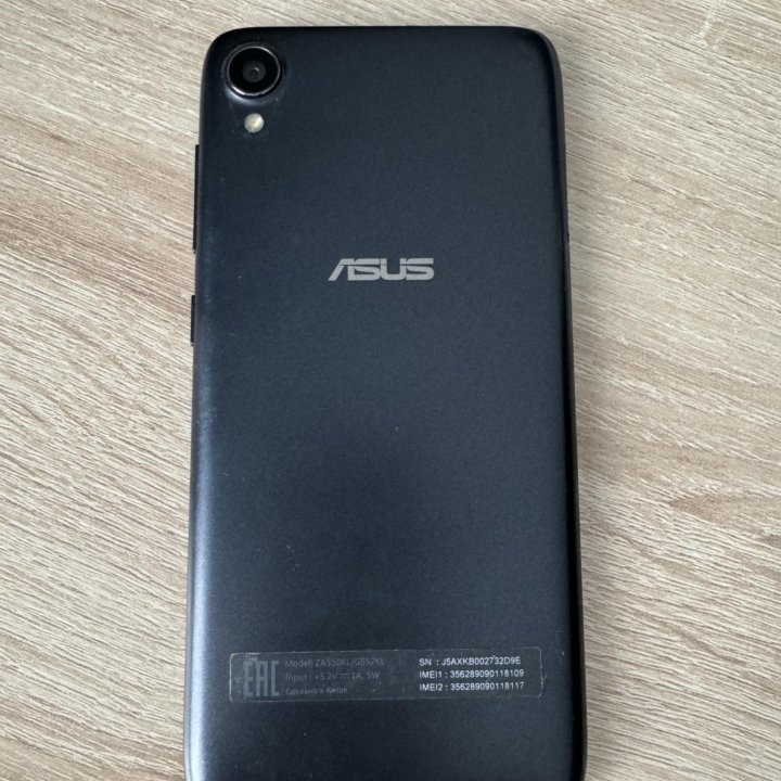 Телефон Asus