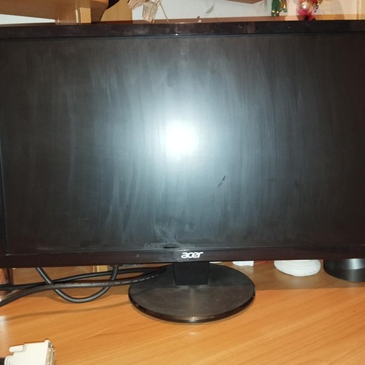 Монитор Acer 246pq