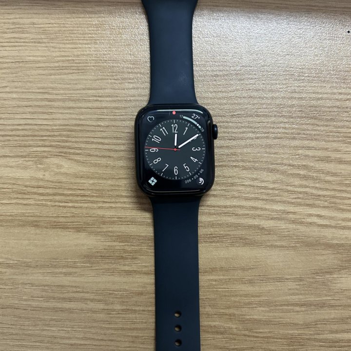 Apple Watch Series 8