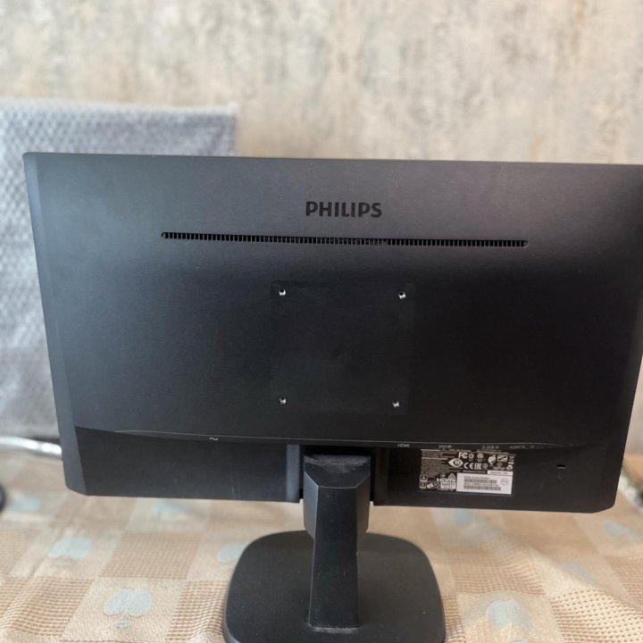 монитор Philips 75герц