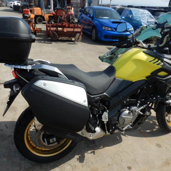 SUZUKI DL 650 V-STROM ADVENTURE