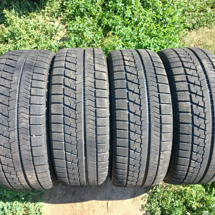 Зимняя резина Bridgestone 205/55/R16 Б/П по РФ