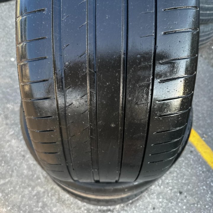 285/35/22 лето Michelin Pilot Sport 4S